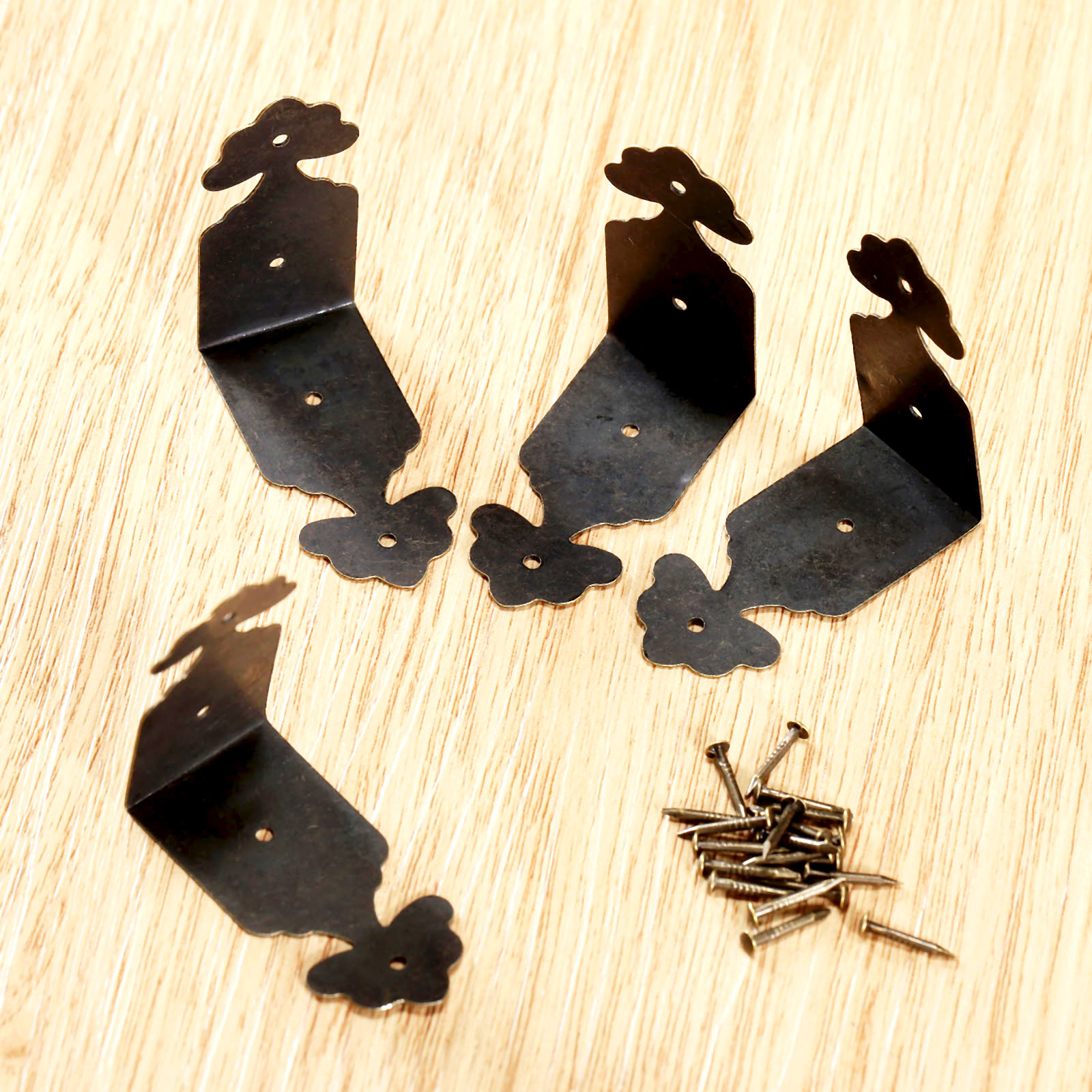 장식 코너 보호대 철 꽃 브래킷 상자 커버 책상 발 다 - Furniture Hardware Nails 리뷰 및 가격