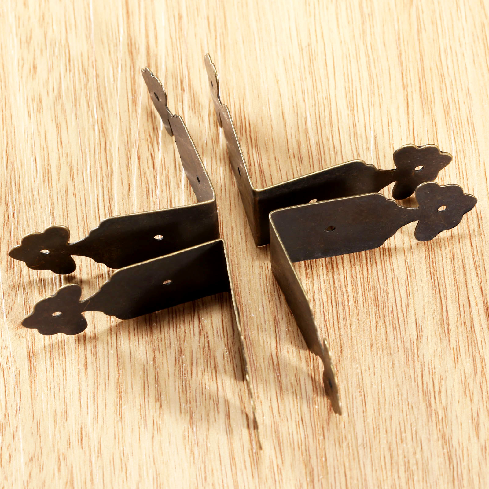 장식 코너 보호대 철 꽃 브래킷 상자 커버 책상 발 다 - Furniture Hardware Nails 리뷰 및 가격